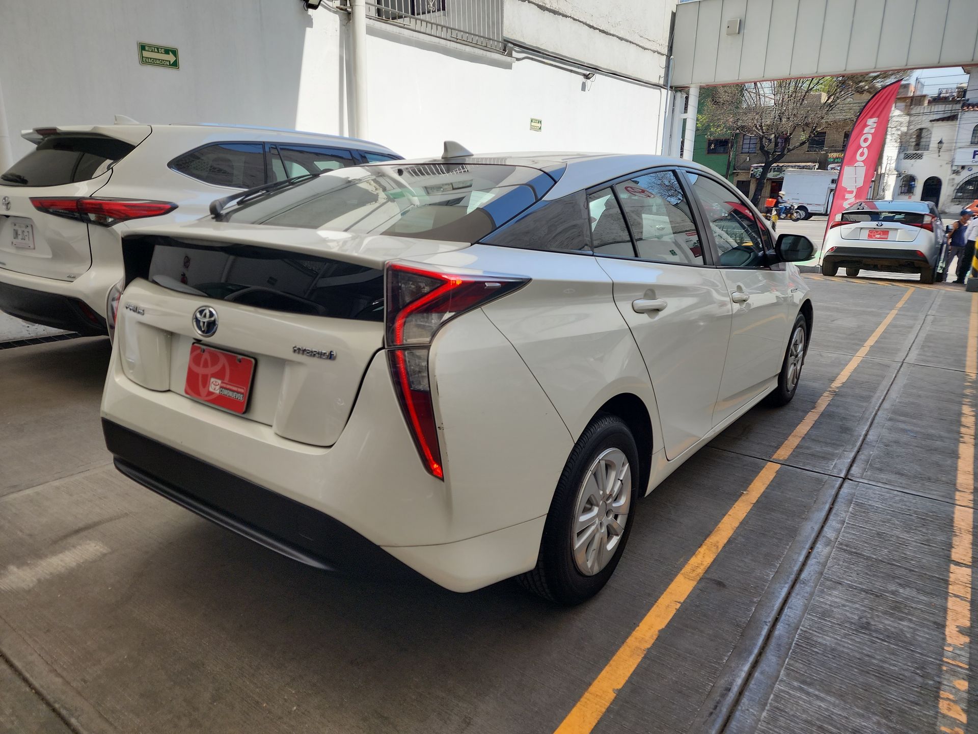 2016 Toyota PRIUS PREMIUM CVT