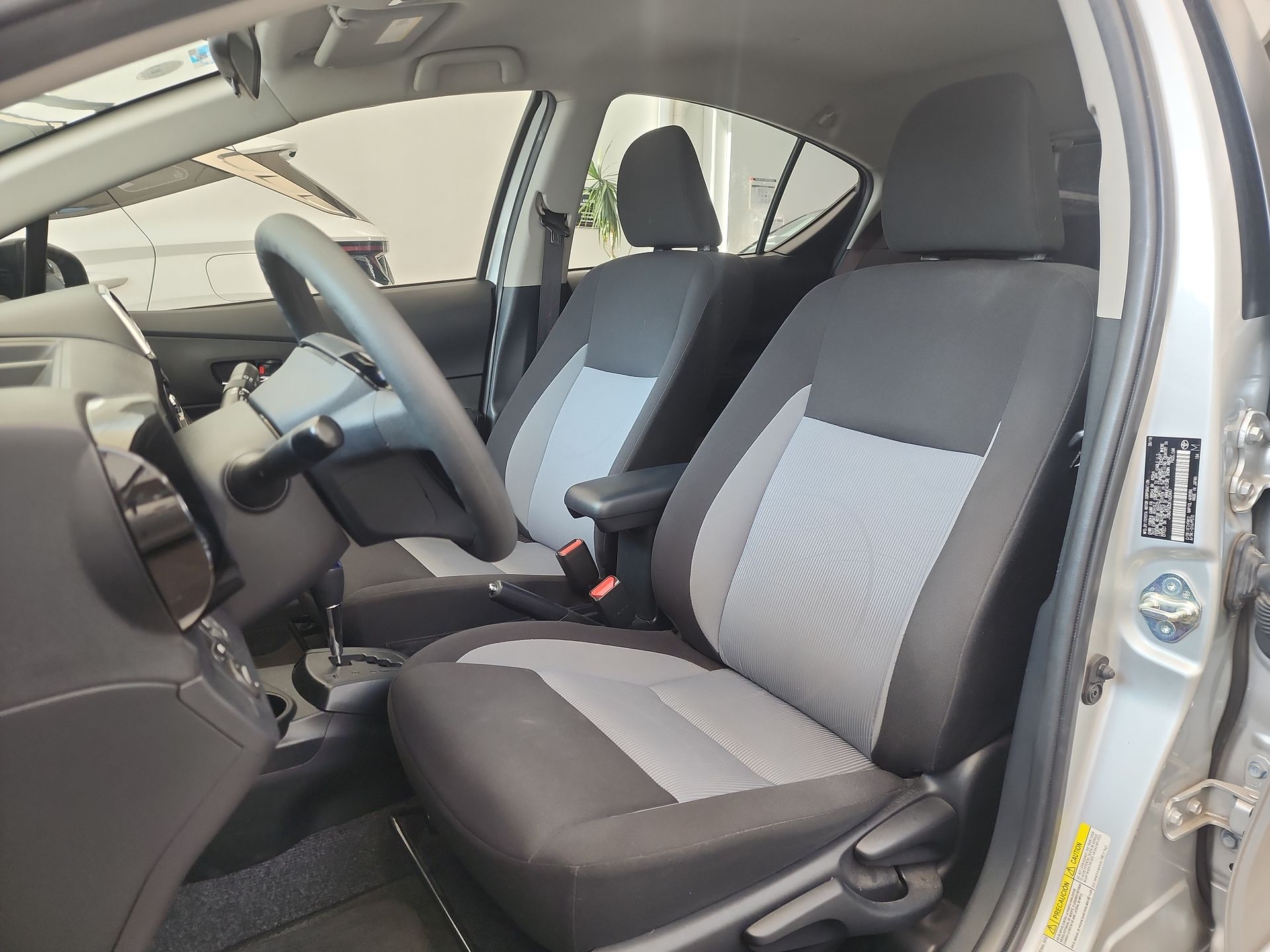 2019 Toyota PRIUS 1.5 HYBRID AUTO