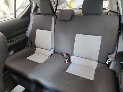 2019 Toyota PRIUS 1.5 HYBRID AUTO