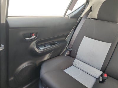 2021 Toyota PRIUS BASE