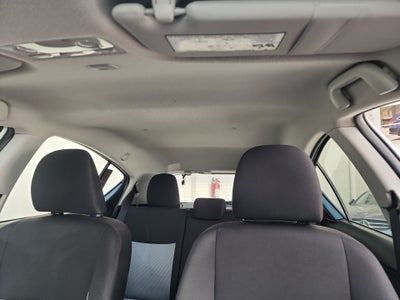 2021 Toyota PRIUS BASE