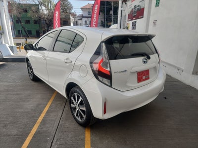 2021 Toyota PRIUS BASE