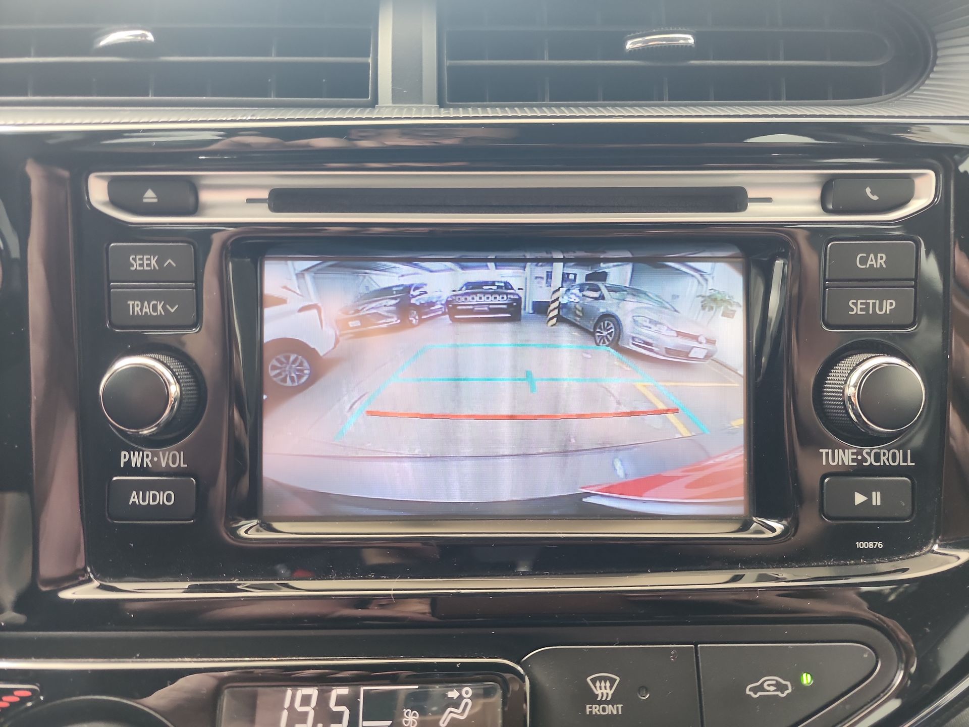 2019 Toyota PRIUS BASE 1.5 HYBRID AUTO