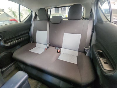 2019 Toyota PRIUS BASE 1.5 HYBRID AUTO