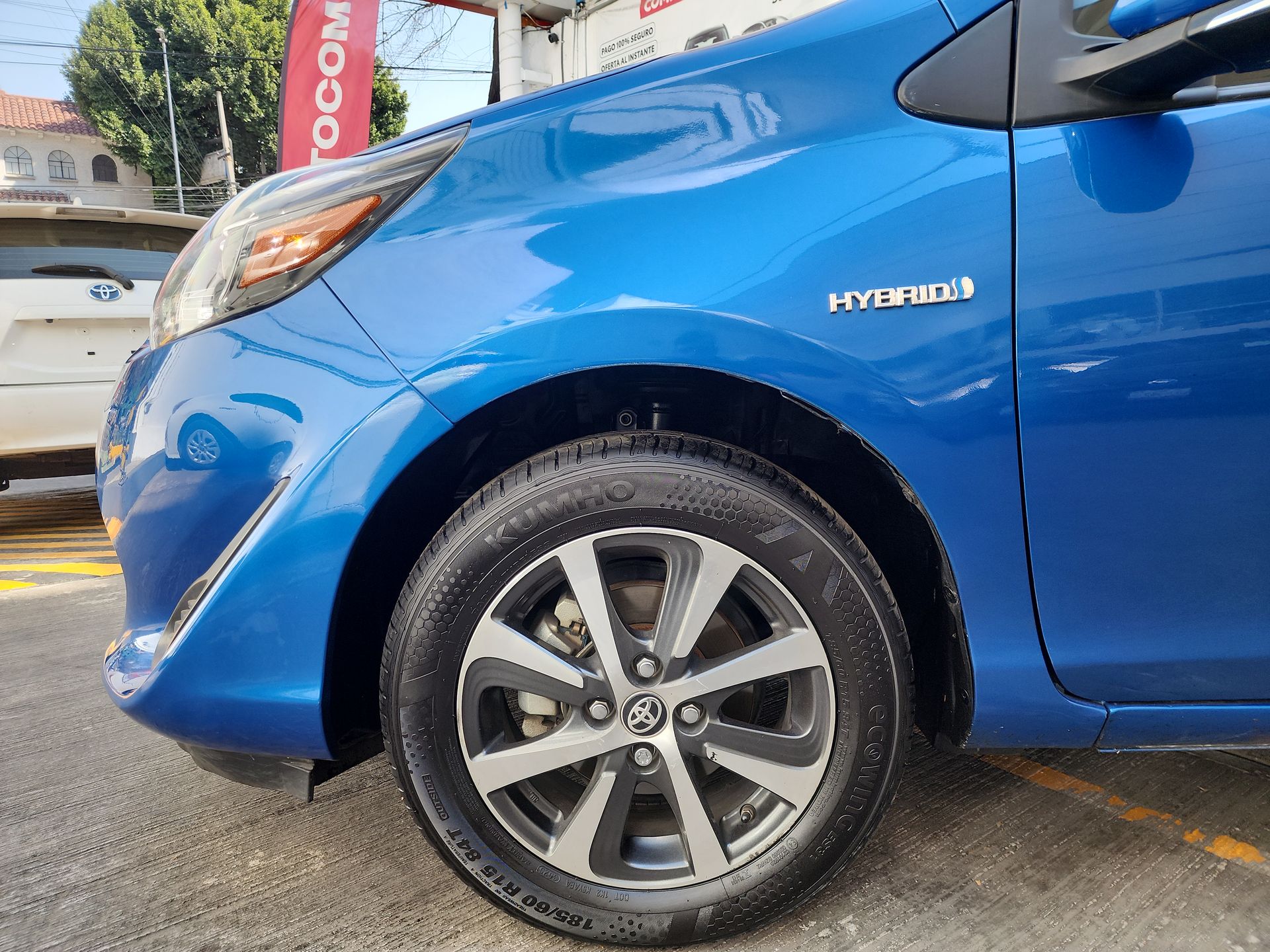 2020 Toyota PRIUS PRIUS C