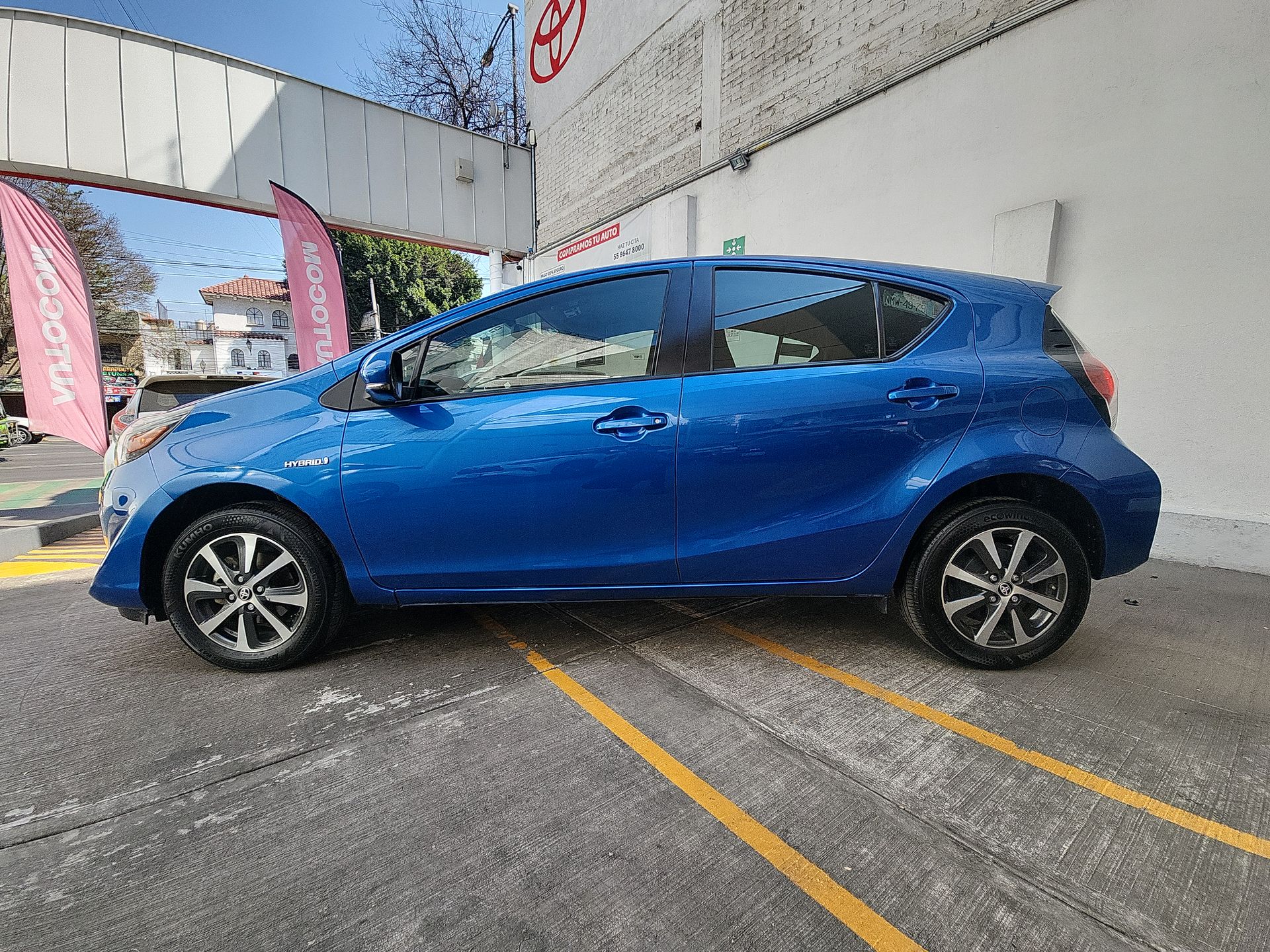 2020 Toyota PRIUS PRIUS C