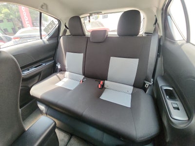 2021 Toyota PRIUS PRIUS C