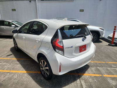 2021 Toyota PRIUS PRIUS C