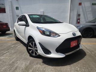 2021 Toyota PRIUS PRIUS C