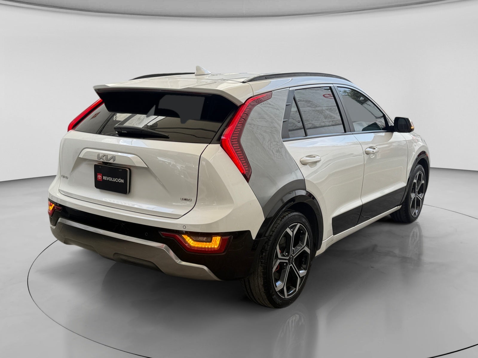 2023 Kia NIRO EX