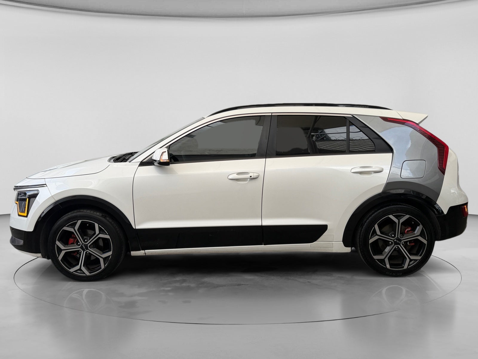 2023 Kia NIRO EX