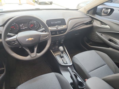 2023 Chevrolet ONIX LS B