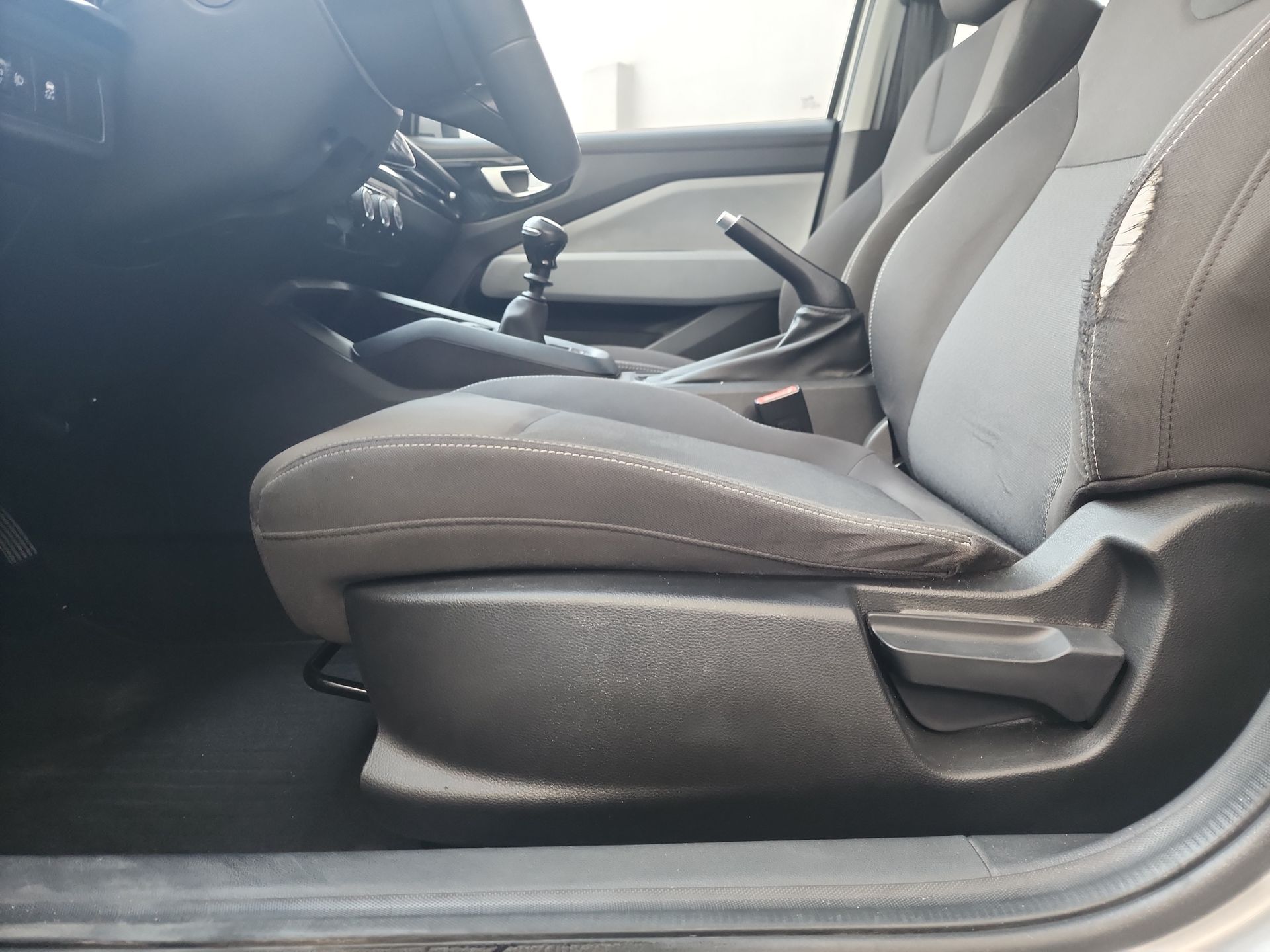 2024 Chevrolet AVEO LT MANUAL