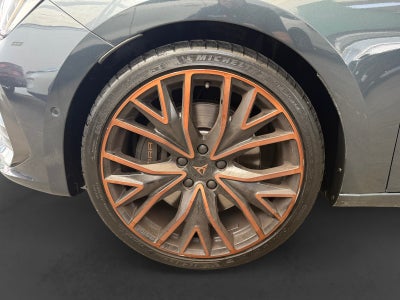 2024 CUPRA LEON LEÓN 300HP DSG