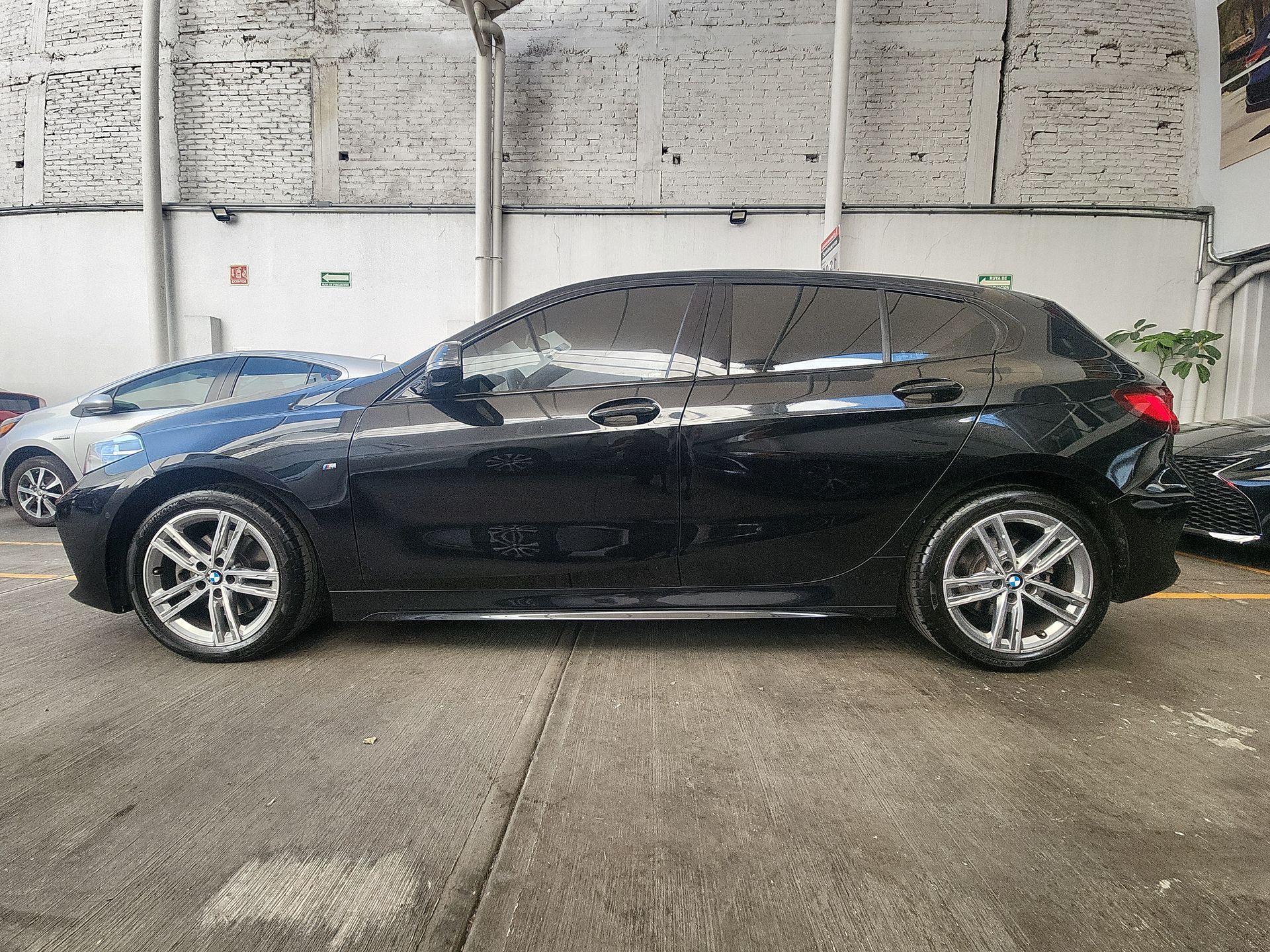 2024 BMW SERIE 1 118I